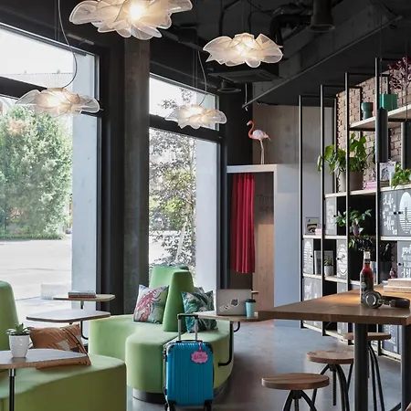 Moxy 3* Rapperswil-Jona