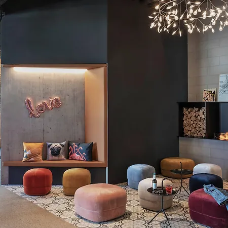 Moxy 3* Rapperswil (St. Gallen)