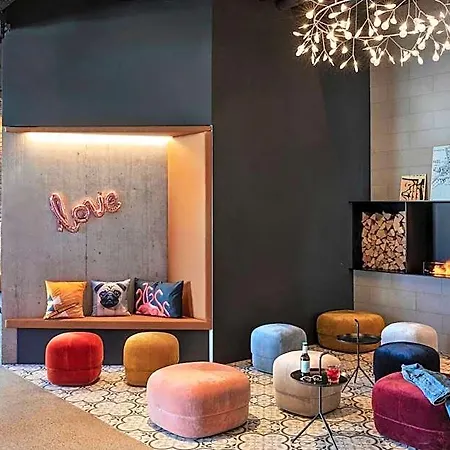 Hotel Moxy