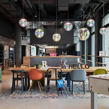 Moxy Hotel